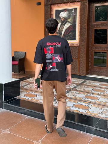 "Goku 'Saiyan Eyes' Oversized Graphic Tee"
